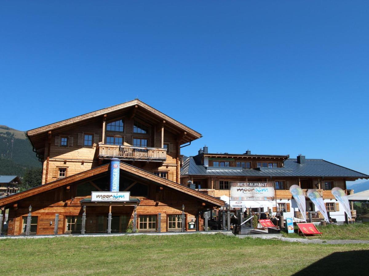 Holiday Home With Snow Covered Views Hollersbach im Pinzgau Exterior photo